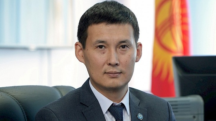 Секретарь Совета безопасности А.Курманалиев назвал сквозные зоны коррупции, присущие госорганам — Tazabek