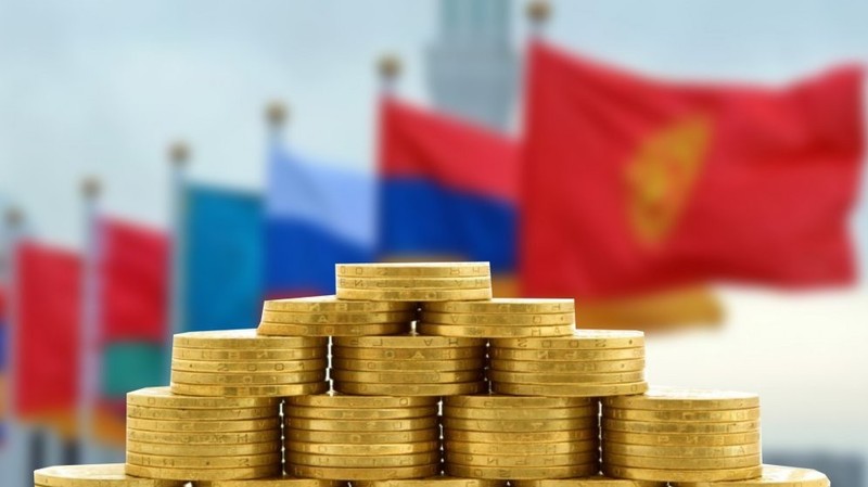 Кыргызстан и Казахстан больше всех среди стран ЕАЭС поддерживают введение единой валюты, - обзор — Tazabek