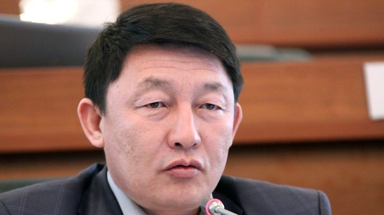 Депутат интересуется, почему Кыргызстан не подал в суд по 4 пансионатам на Иссык-Куле, как это сделал Узбекистан — Tazabek