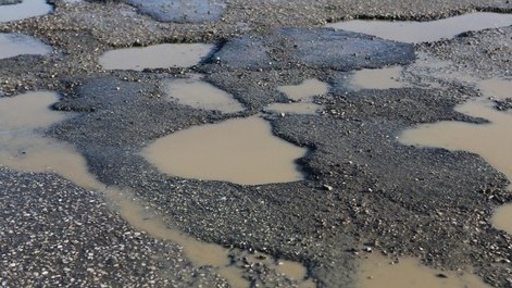 Минтранс внес в ЖК законопроект, позволяющий избежать вмешательства после формирования ежегодного плана ремонта и содержания автодорог — Tazabek