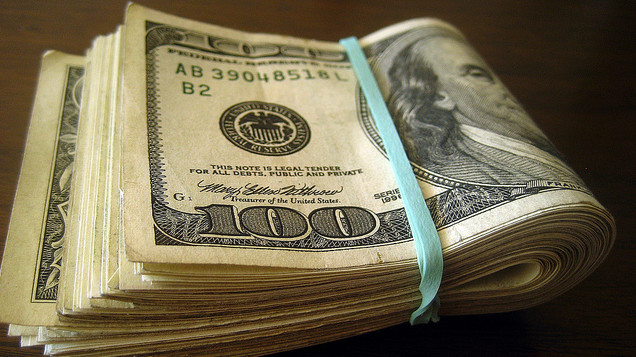 «Курс валют»: Доллар продается по 68,50 сома (график) — Tazabek