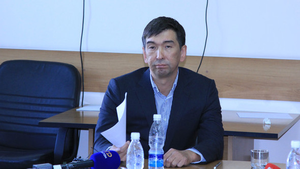 Кандидат в мэры Бишкека А.Суракматов о конфликте интересов в стройбизнесе: Отец будет решать этот вопрос — Tazabek