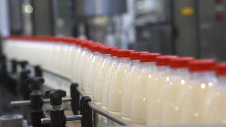 В какие страны Кыргызстан экспортирует молочную продукцию? (объемы) — Tazabek
