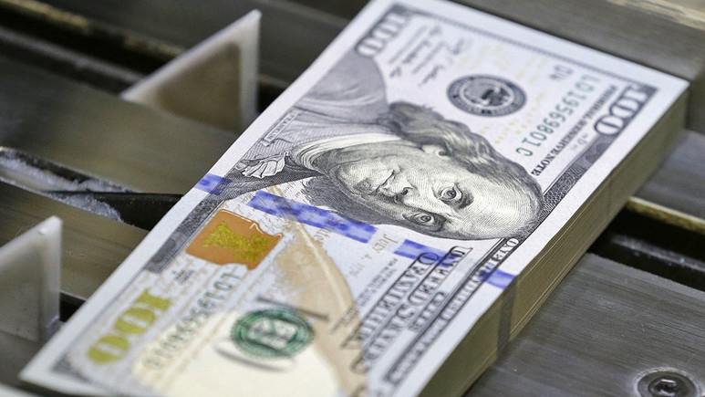Курс валют: Доллар продается по 69,6 сома — Tazabek