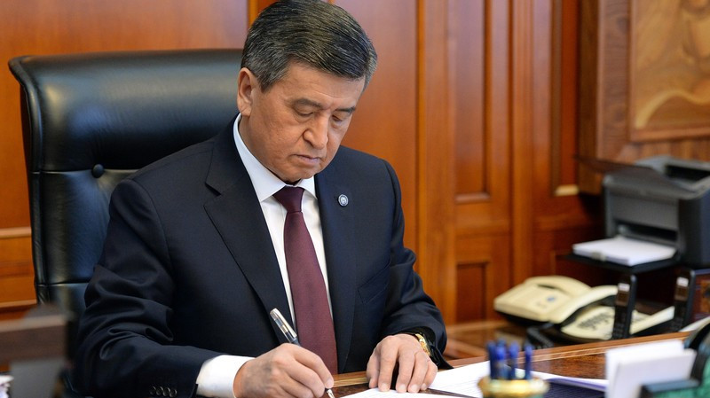 Президент С.Жээнбеков подписал законы, вносящие изменения в Водный кодекс и закон «О воде» — Tazabek