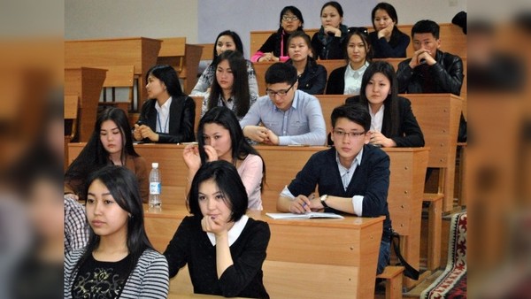 Бишкекте мамлекеттик тил боюнча студенттик олимпиада өтөт