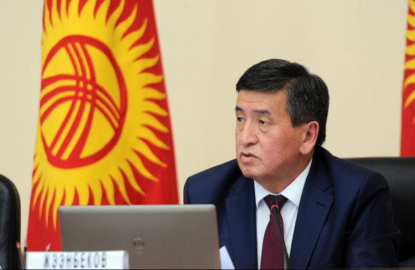 Премьер признал существование проблемы незадекларированного ввоза товаров народного потребления и ГСМ — Tazabek