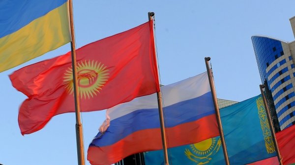 За полгода страны ЕАЭС, в том числе Кыргызстан, закупили одежду и обувь на $5,5 млрд — Tazabek