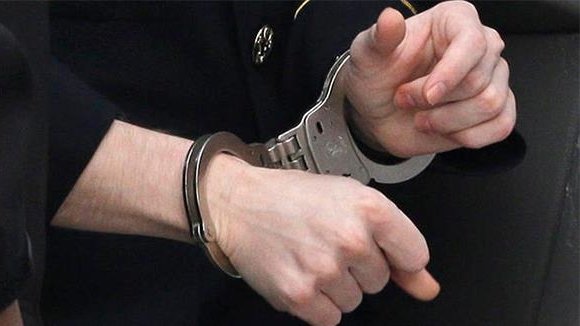 ГСБЭП и АКС ГКНБ задержали инспектора Госэкотехинспекции при вымогательстве взятки — Tazabek