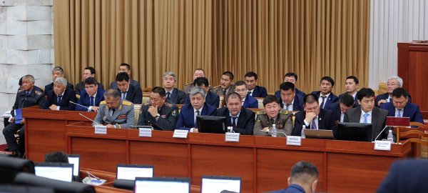 ЖК одобрил 3 законопроекта по республиканскому бюджету в первом чтении — Tazabek