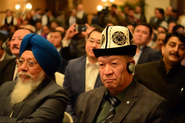 Фоторепортаж — Кыргызско-индийский форум в Нью-Дели — Tazabek