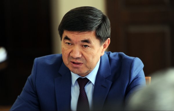 Среди стран ЕС Германия крупный торговый партнер Кыргызстана и занимает 28,3% во внешнеторговом объеме страны, - вице-премьер М.Абулгазиев — Tazabek
