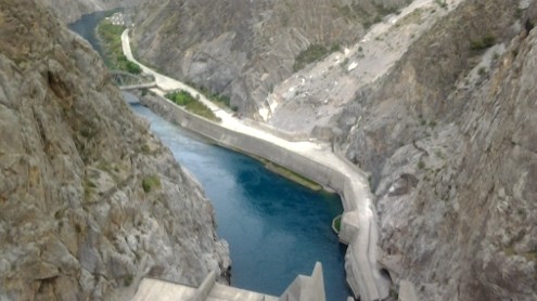 В «Электрических станциях» рассказали, почему лучше реабилитировать Токтогульскую ГЭС на $480 млн, чем строить новую — Tazabek