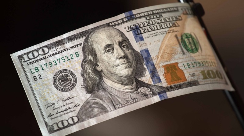 «Курс валют»: Доллар продается по 69,10 сома (график) — Tazabek