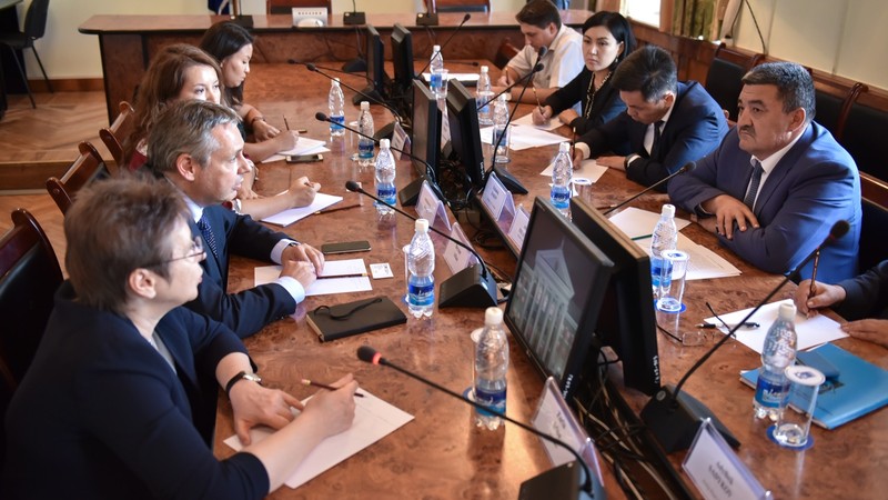 Мэрия Бишкека и делегация Международной финансовой корпорации обсудили ГЧП проекты — Tazabek