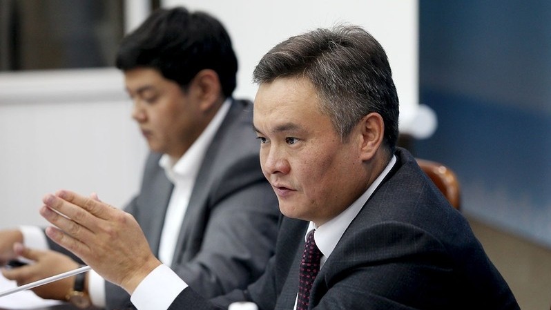Депутат предложил усилить ответственность фирм-застройщиков и составить список неблагополучных компаний — Tazabek