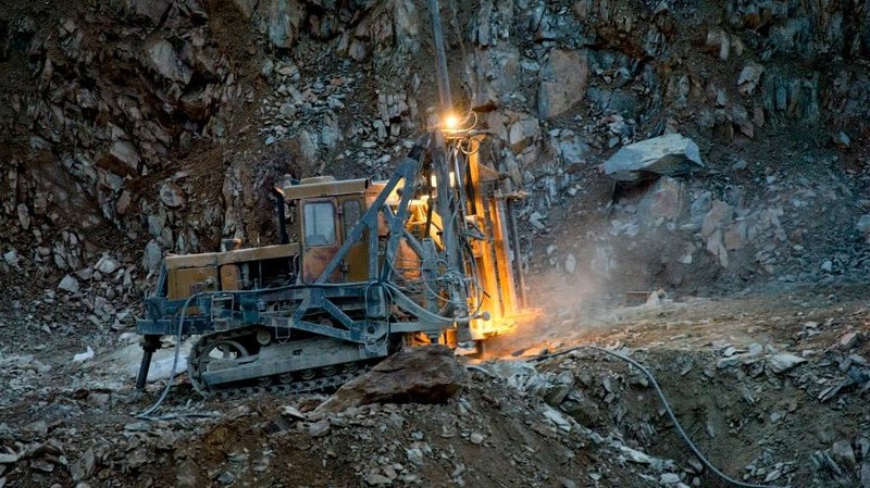 Рабочая группа Совета безопасности КР предложила передать экспертизу горных и геологических проектов независимым экспертам — Tazabek