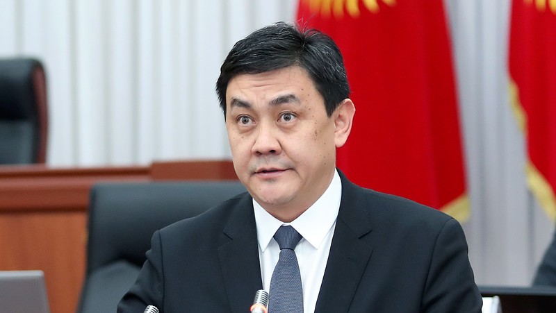 Вице-премьер С.Муканбетов предложил средства пенсионного фонда направить в производственный сектор — Tazabek