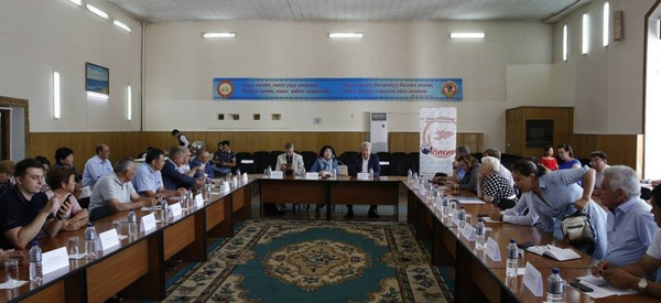 В Бишкеке обсудили значение русского языка в образовании Кыргызстана