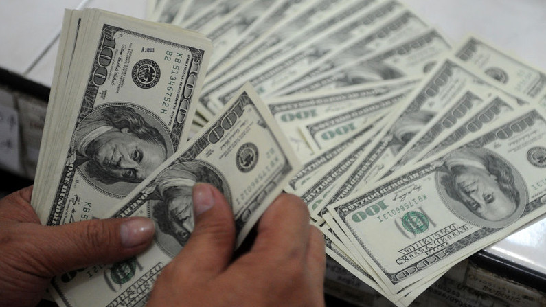Курс валют: Доллар США продается по 69,95 сома — Tazabek