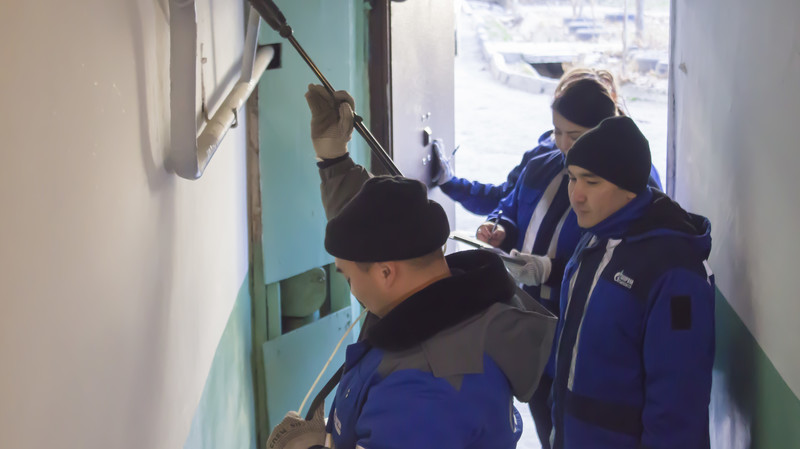 PR: «Газпром Кыргызстан» начал внеплановую проверку газовых труб в микрорайонах Бишкека — Tazabek