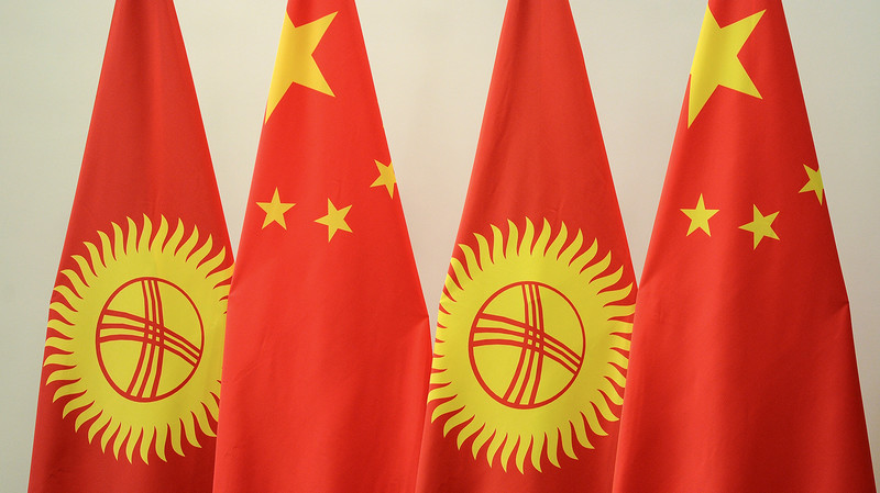 Министр экономики О.Панкратов озвучил причины снижения инвестиций из Китая в Кыргызстан — Tazabek
