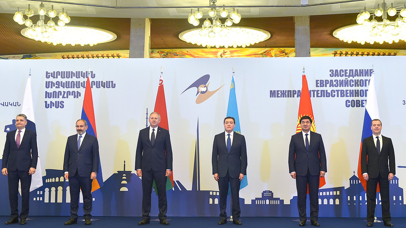 Фото — Началось заседание Евразийского межправсовета — Tazabek