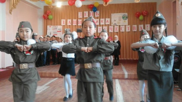 Ош шаарында окуучулар арасында «Жүрөгүмдө Кыргызстан» ыр сынагы өтөт