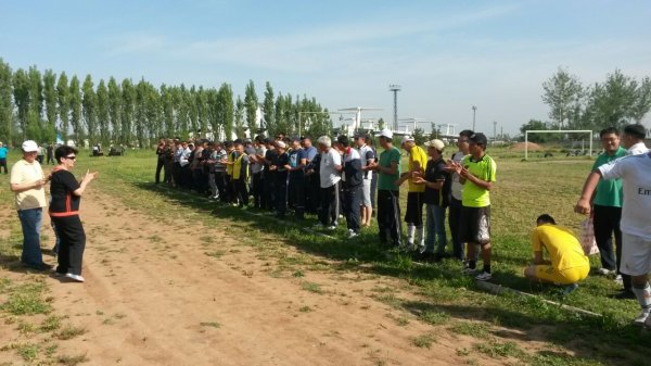 Международный аэропорт «Ош» в честь Дня Победы провел спортивные игры — Tazabek