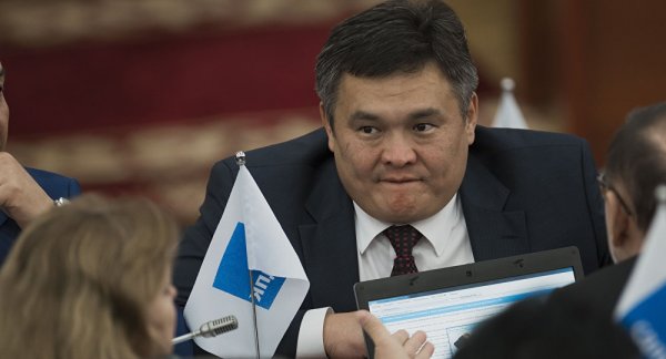 Депутат попросил Госстрой дать список владельцев земель на территории строительства объектов вблизи ипподрома на Иссык-Куле — Tazabek