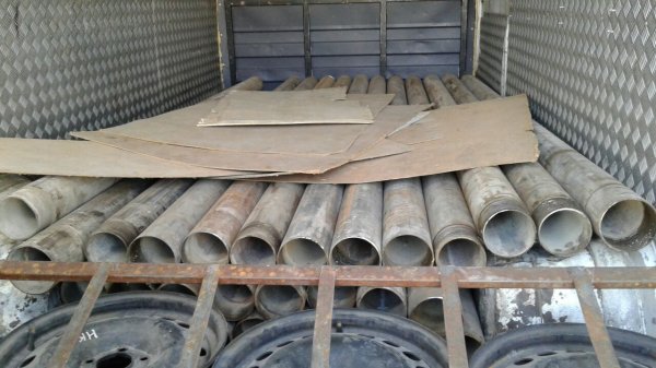 ГТС выявила контрабанду металлических труб на 270 тыс. сомов из Таджикистана — Tazabek