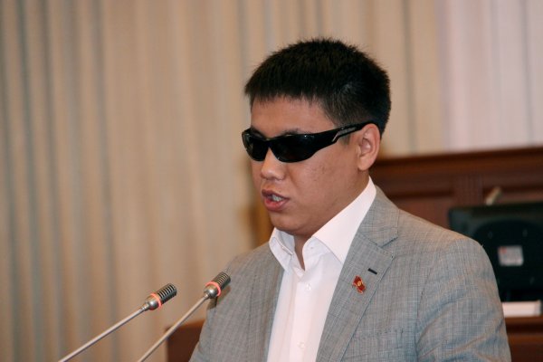 Налоговая служба «парится» при сборе деклараций , - депутат — Tazabek