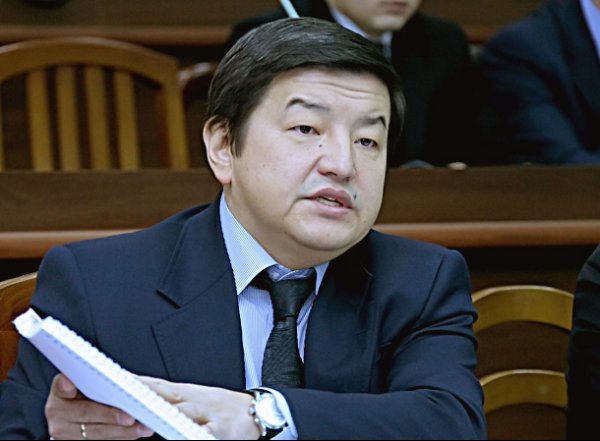 Казахские коллеги очень долго реализуют устное обещание, - вице-премьер О.Панкратов об унифицировании железнодорожных тарифов — Tazabek