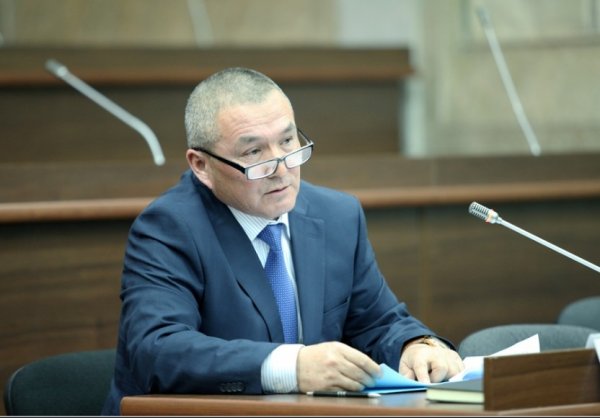 Подрядчик за свой счет восстановит три просевших участка дороги Ош—Баткен—Исфана, - министр Ж.Калилов — Tazabek