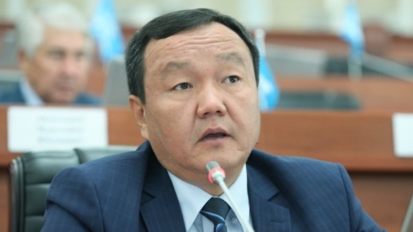 Депутат А.Назаров предложил установить четкое правовое регулирование отношений в  сфере оценочной деятельности — Tazabek