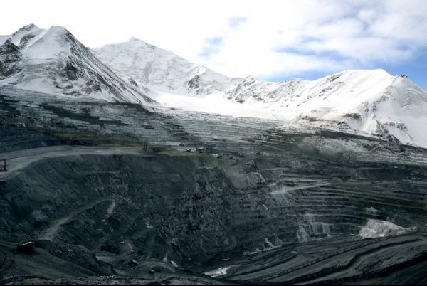 «Кумтор Голд компани» получил все необходимые разрешения по плану работы рудника на 2017 год — Tazabek