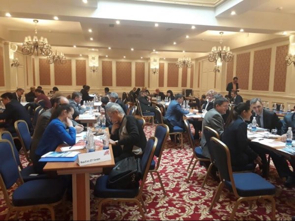 Фоторепортаж — Бизнесмены 21 австрийской компании приехали в Кыргызстан для обсуждения инвестпроектов (список фирм) — Tazabek