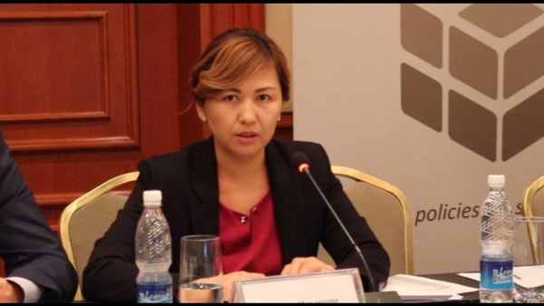 Наши граждане не могут вести торговые отношения с Китаем из-за проблем с получением визы, - депутат М.Мавлянова — Tazabek