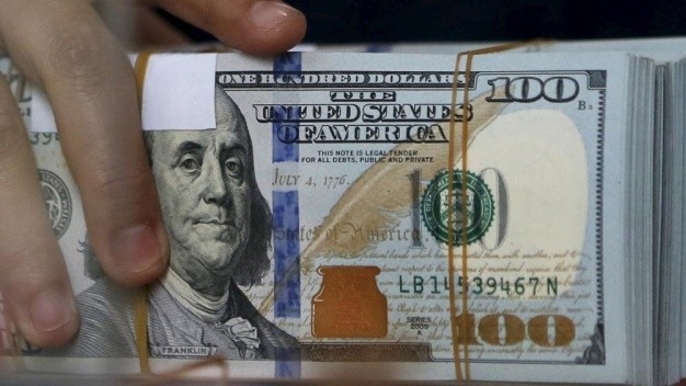 «Утренний курс валют»: Доллар продается по 68,40 сома (график) — Tazabek