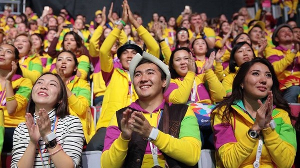 Во Всемирном фестивале молодежи и студентов в Сочи принимает участие 180 делегатов из Кыргызстана