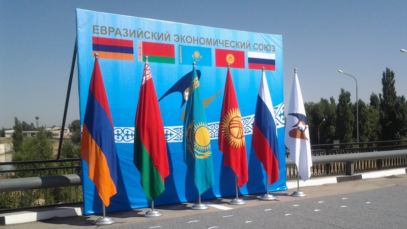 Министр экономики затруднился прокомментировать вопрос по поводу выхода Кыргызстана из ЕАЭС — Tazabek