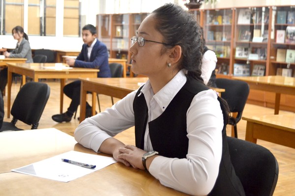 Текст лучшего эссе о нравственности школьницы из Чон-Алая (на кыргызском языке)