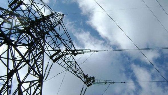 Правительство ограничило полномочия электропередающих компаний — Tazabek