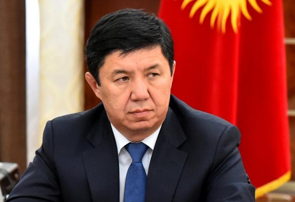 Экс-премьер Т.Сариев просил уйти в отставку, после представления отчета правительства за 2015 год, - депутат — Tazabek