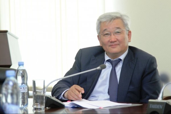 Глава РФ-КР фонда развития заявил, что к нему обращаются с предложением распила средств фонда — Tazabek