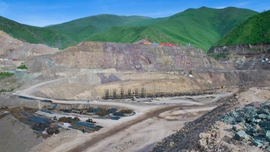 Депутаты в очередной раз подняли вопрос вывоза золотосодержащего концентрата в Китай — Tazabek
