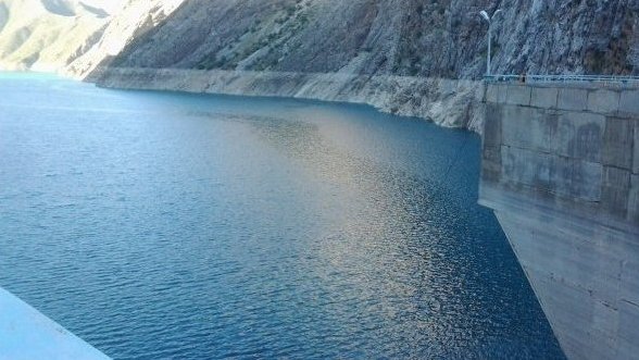 Как менялся объем воды в Токтогульском водохранилище за последние 8 лет? (данные на 26 декабря) — Tazabek