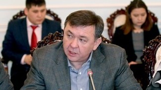 Депутат А.Арапбаев опасается, что поправки в закон «О бухгалтерском учете» усилят нагрузку на бизнес — Tazabek