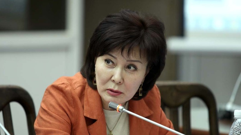 Дело на 800 млн сомов: Депутат Г.Асылбаева предложила отстранить от должностей членов Комиссии по возврату НДС фирмам и принять жесткие меры — Tazabek