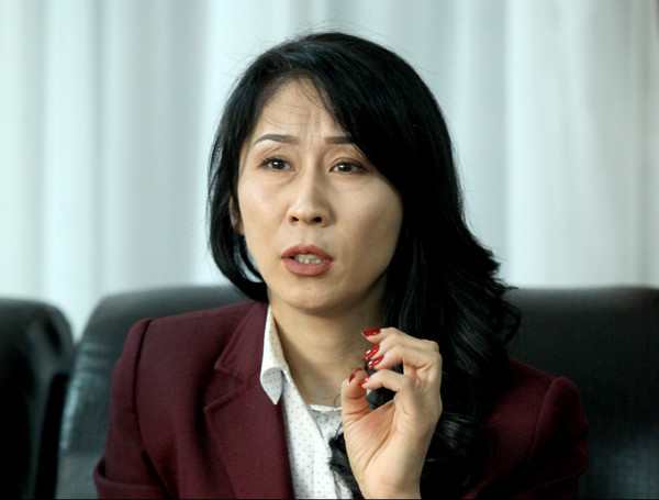 Депутат на встрече с представителем Форума по общественному вкладу Национальной Ассамблеи Кореи попросила увеличить число квот на обучение для кыргызстанцев